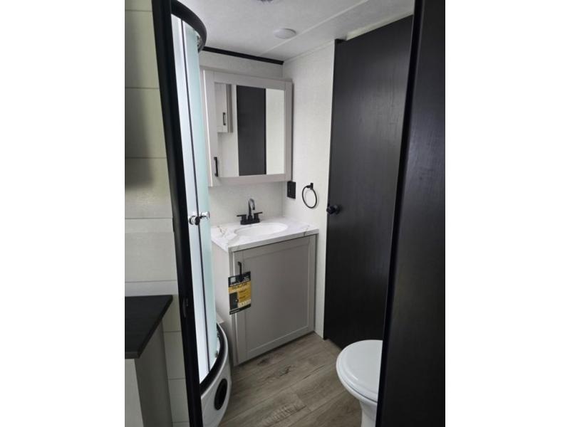New 2026 Jayco 24FK Jay Feather - photo - 34