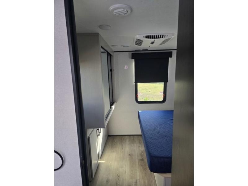 New 2026 Jayco 24FK Jay Feather - photo - 43