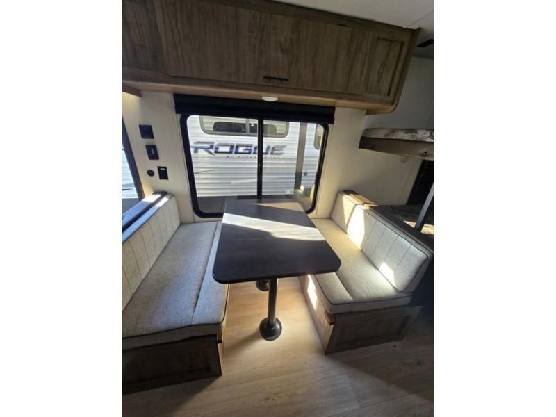 Pre-Owned 2025 Forest River RV 26EV Cherokee Grey Wolf - photo - 9