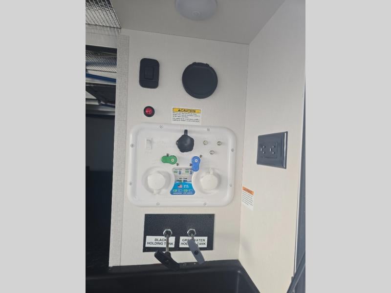 New 2026 Jayco 365UKTS Eagle - photo - 12