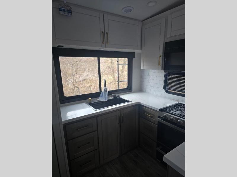 New 2026 Jayco 365UKTS Eagle - photo - 25