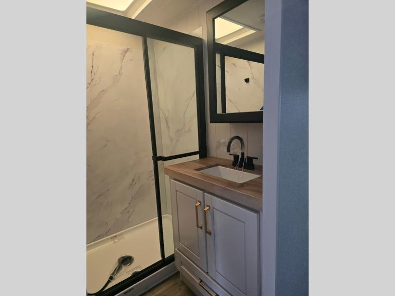 New 2026 Jayco 365UKTS Eagle - photo - 48