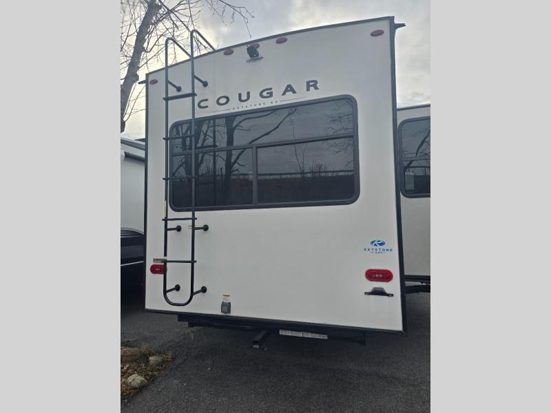 Pre-Owned 2023 Keystone RV 316RLS Cougar - photo - 8