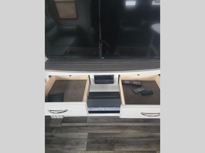 Pre-Owned 2023 Keystone RV 316RLS Cougar - photo - 44