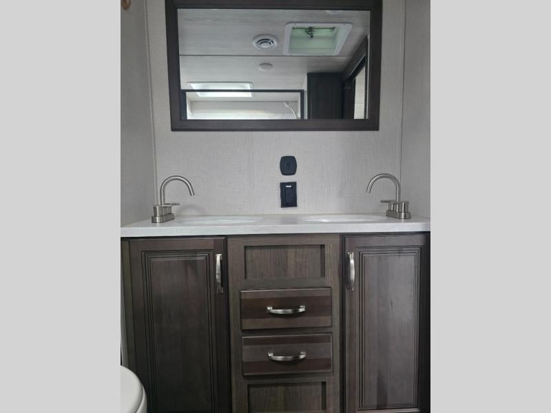 Pre-Owned 2023 Keystone RV 316RLS Cougar - photo - 58