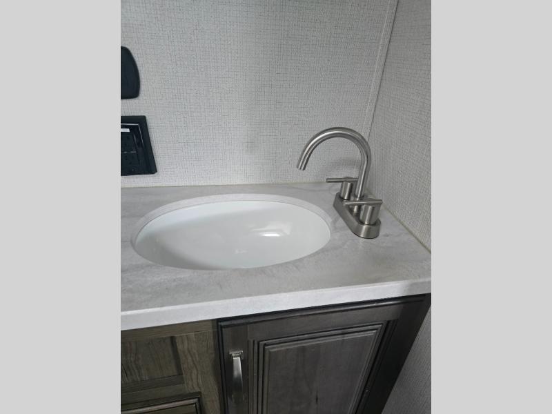 Pre-Owned 2023 Keystone RV 316RLS Cougar - photo - 60