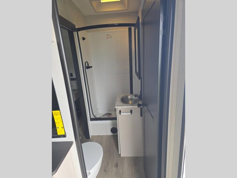 New 2026 Jayco 214 Seismic - photo - 41