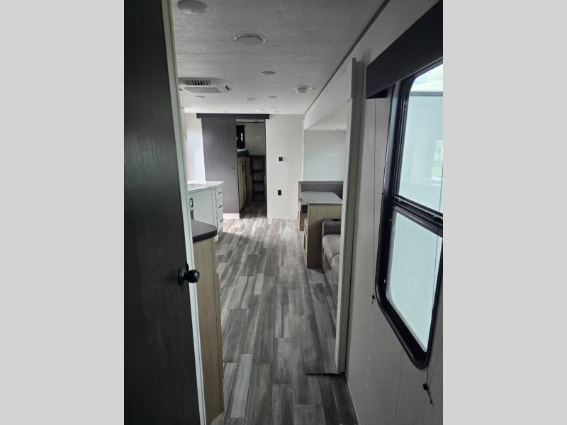 New 2026 Jayco 295TBS Jay Flight SLX - photo - 46