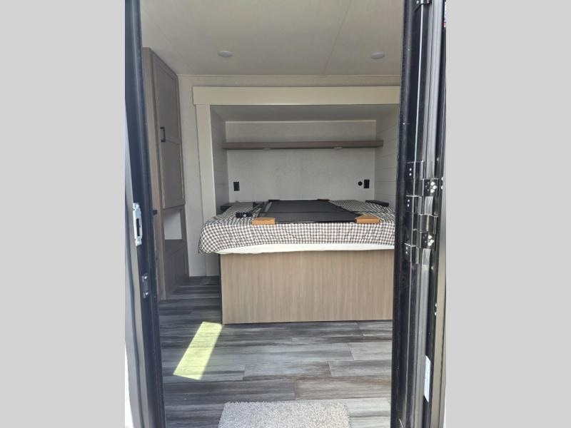 New 2026 Jayco 404LOFT DS Jay Flight Bungalow - photo - 9