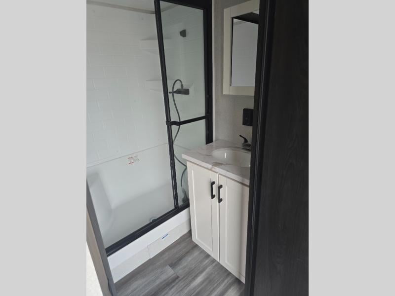 New 2026 Jayco 404LOFT DS Jay Flight Bungalow - photo - 24