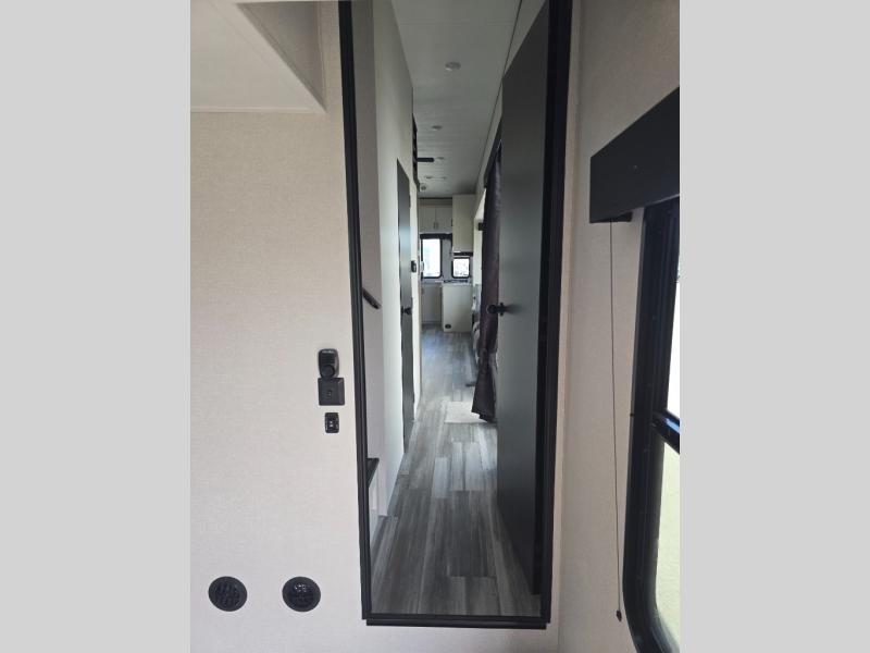New 2026 Jayco 404LOFT DS Jay Flight Bungalow - photo - 17