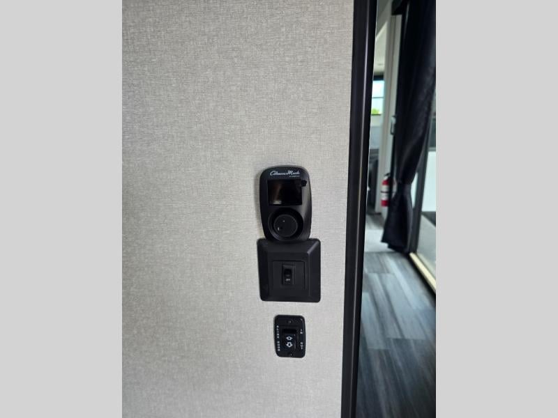 New 2026 Jayco 404LOFT DS Jay Flight Bungalow - photo - 18