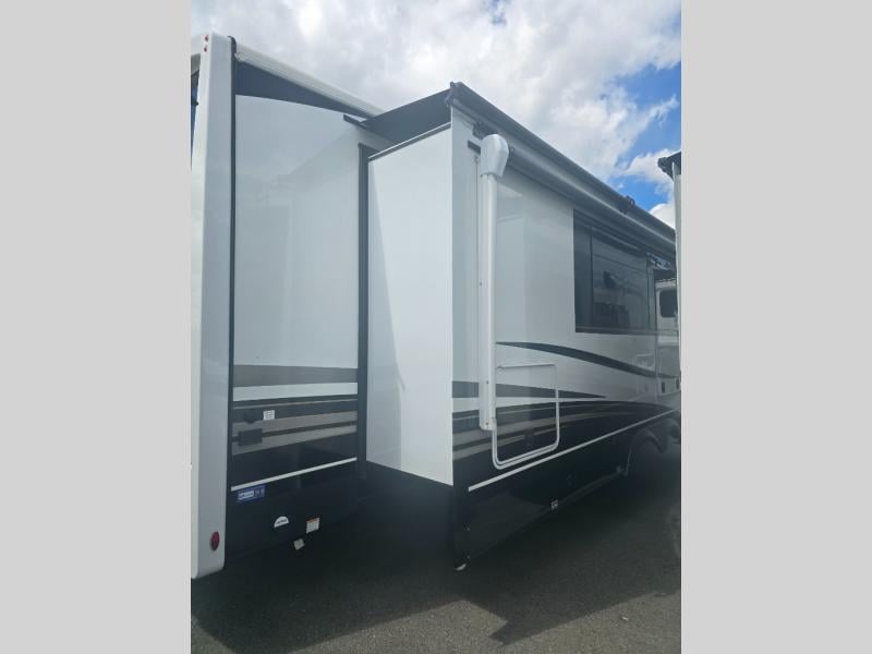 New 2026 Jayco 38FBRK Pinnacle - photo - 13