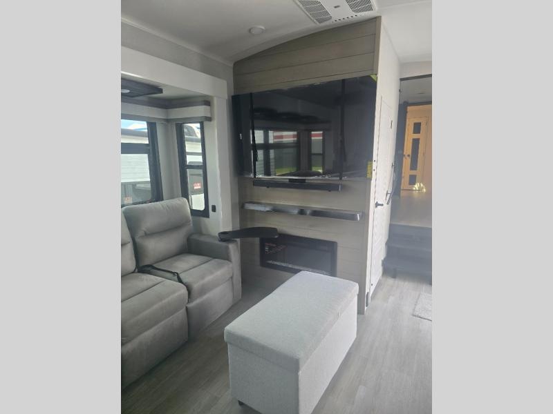 New 2026 Jayco 38FBRK Pinnacle - photo - 28