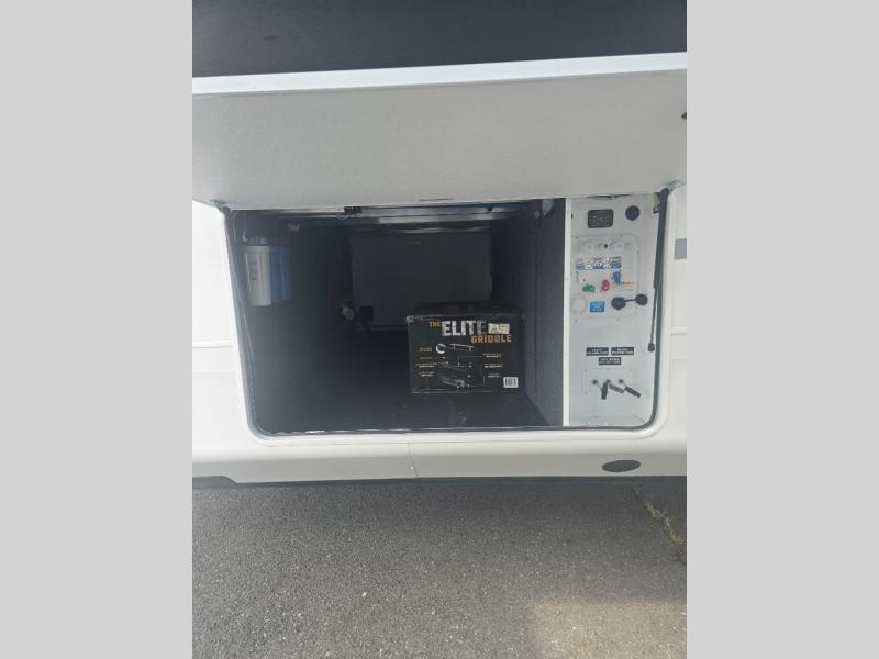 New 2026 Jayco 38FBRK Pinnacle - photo - 17