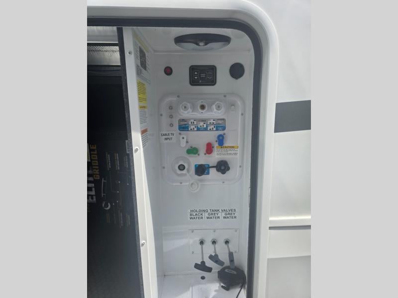 New 2026 Jayco 32RLTS Pinnacle - photo - 20