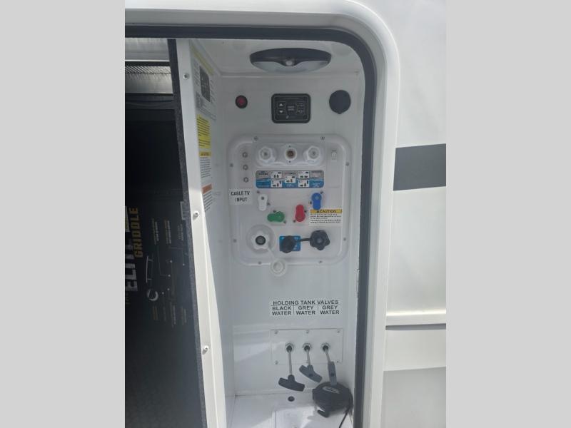 New 2026 Jayco 32RLTS Pinnacle - photo - 20