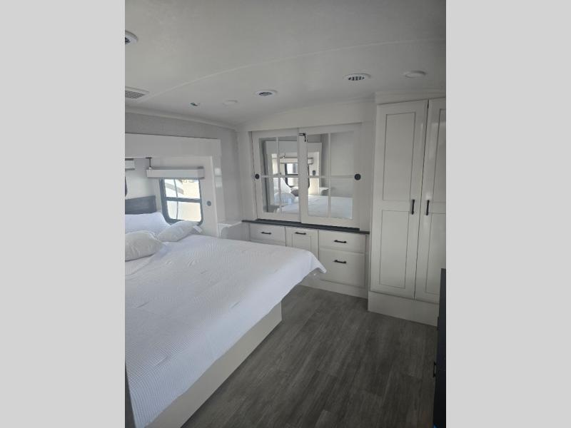 New 2026 Jayco 32RLTS Pinnacle - photo - 102