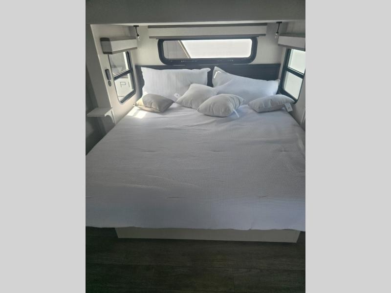 New 2026 Jayco 32RLTS Pinnacle - photo - 122