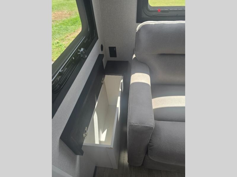 New 2026 Jayco 32RLTS Pinnacle - photo - 68