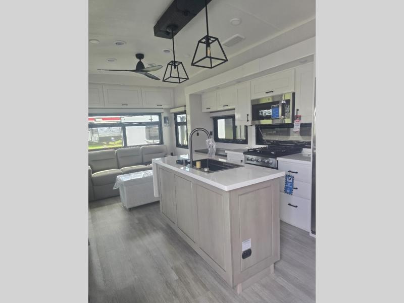 New 2026 Jayco 32RLTS Pinnacle - photo - 28