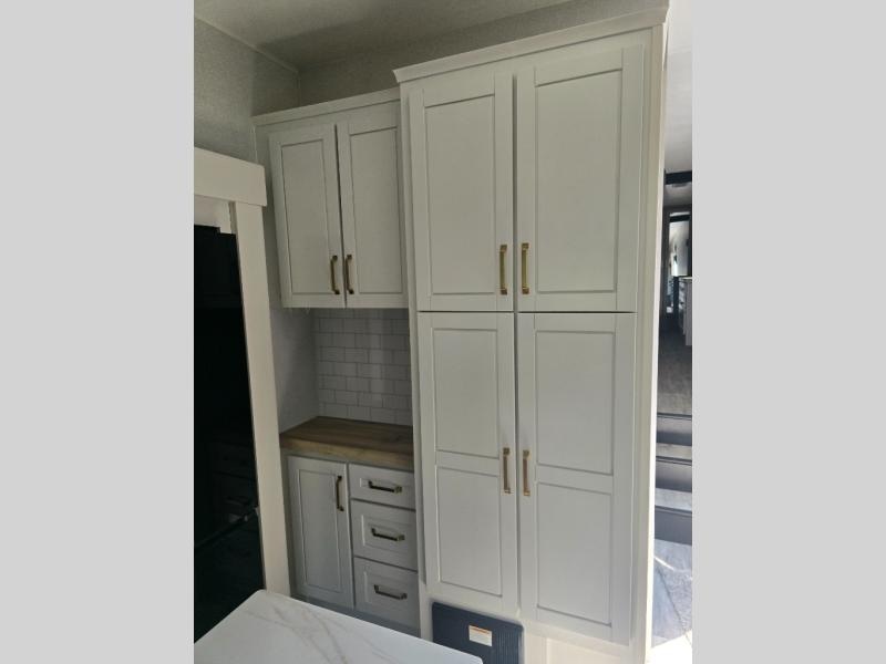 New 2026 Jayco 355MBQS Eagle - photo - 25