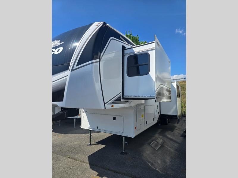 New 2026 Jayco 355MBQS Eagle - photo - 19