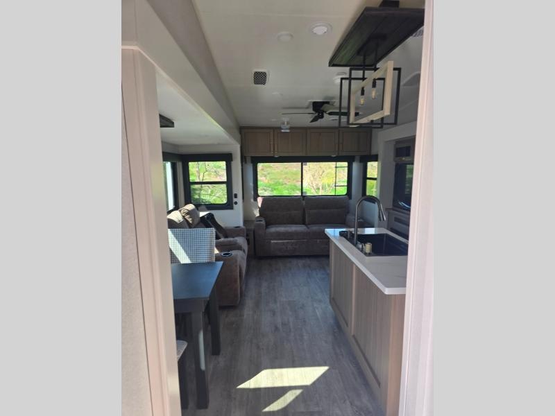 New 2026 Jayco 355MBQS Eagle - photo - 23