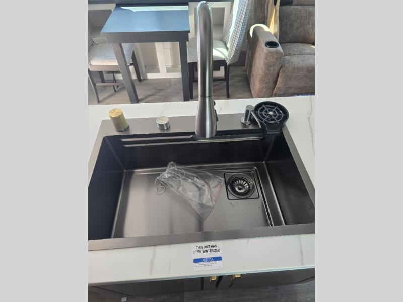 New 2026 Jayco 355MBQS Eagle - photo - 42