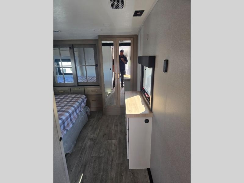 New 2026 Jayco 355MBQS Eagle - photo - 65