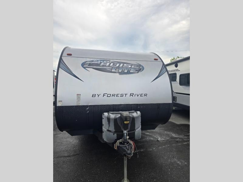 Pre-Owned 2016 Forest River RV 262BH Salem Cruise Lite - photo - 1