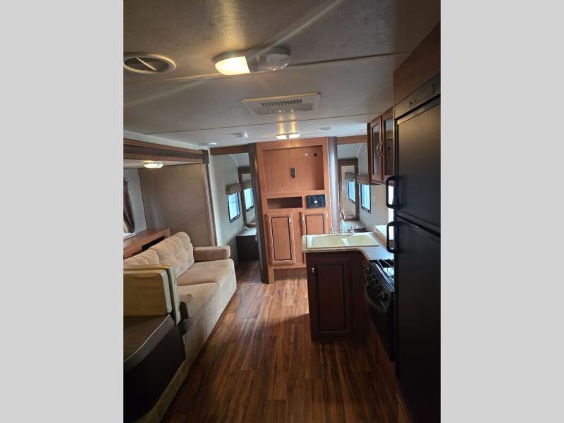 Pre-Owned 2016 Forest River RV 262BH Salem Cruise Lite - photo - 18