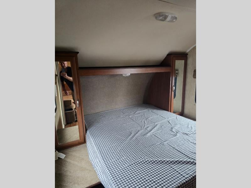 Pre-Owned 2016 Forest River RV 262BH Salem Cruise Lite - photo - 20
