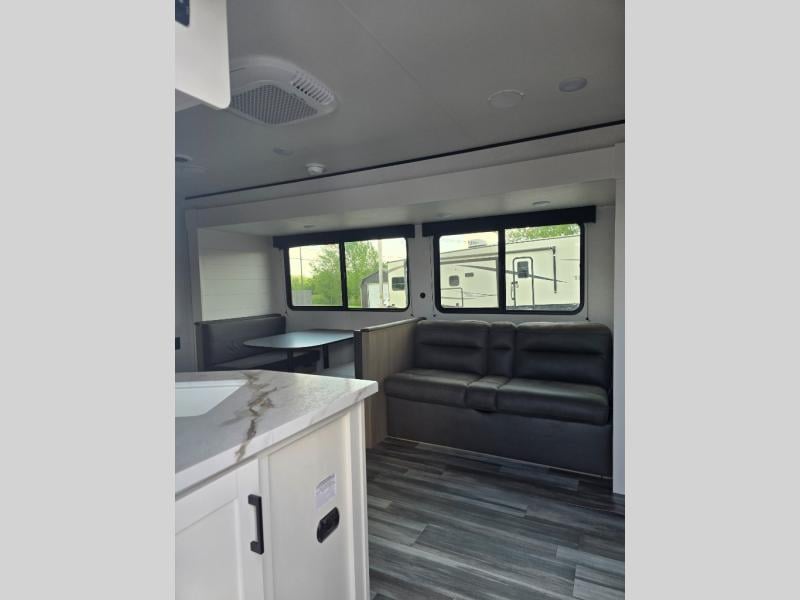 New 2026 Jayco 261BHS Jay Flight SLX - photo - 13