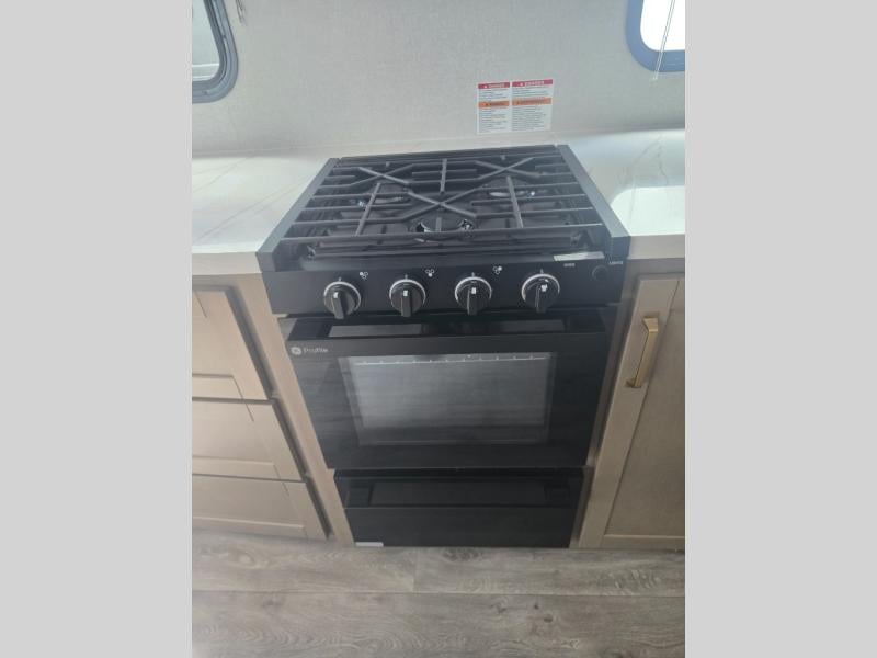 New 2026 Jayco 31QCD Eagle HT - photo - 32