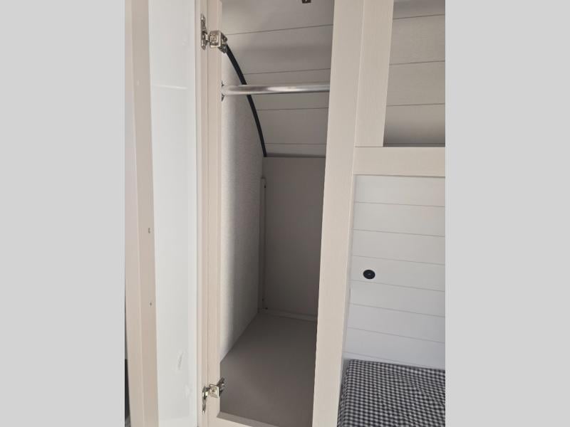 New 2027 Jayco JAY FLIGHT 210QB JAYCO - photo - 14