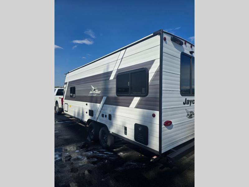 New 2027 Jayco JAY FLIGHT 210QB JAYCO - photo - 6
