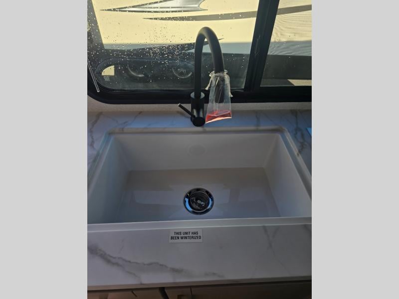 New 2027 Jayco JAY FLIGHT 210QB JAYCO - photo - 28