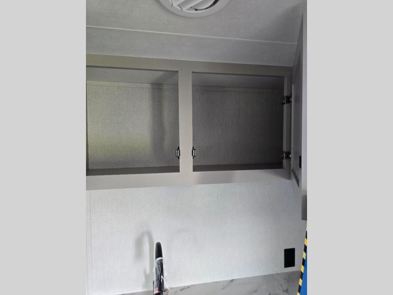 New 2027 Jayco 25RLSL JAY FEATHER AIR SL - photo - 22