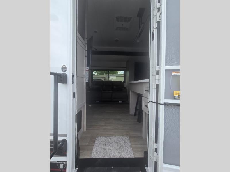 New 2027 Jayco SEISMIN 359 - photo - 15