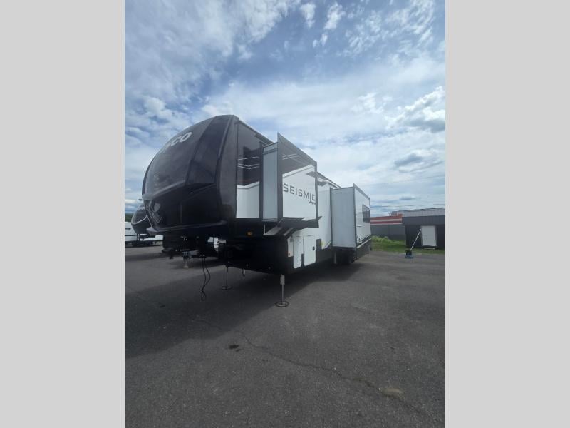 New 2027 Jayco SEISMIN 359 - photo - 13
