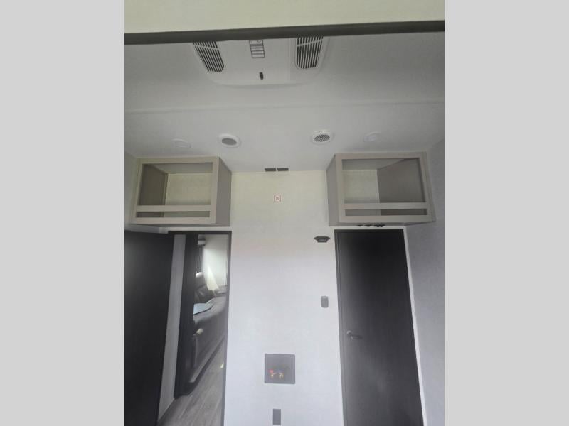 New 2027 Jayco SEISMIN 359 - photo - 63