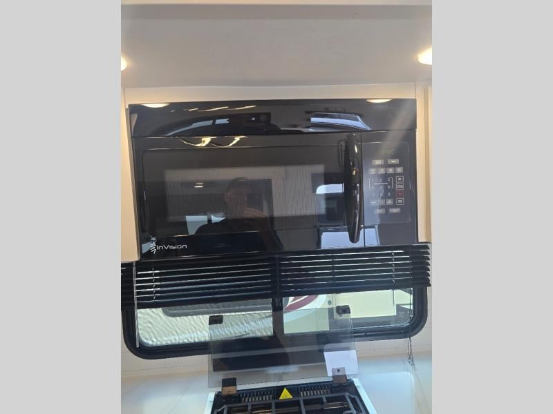 New 2027 Jayco Eagle 335LSTS - photo - 25
