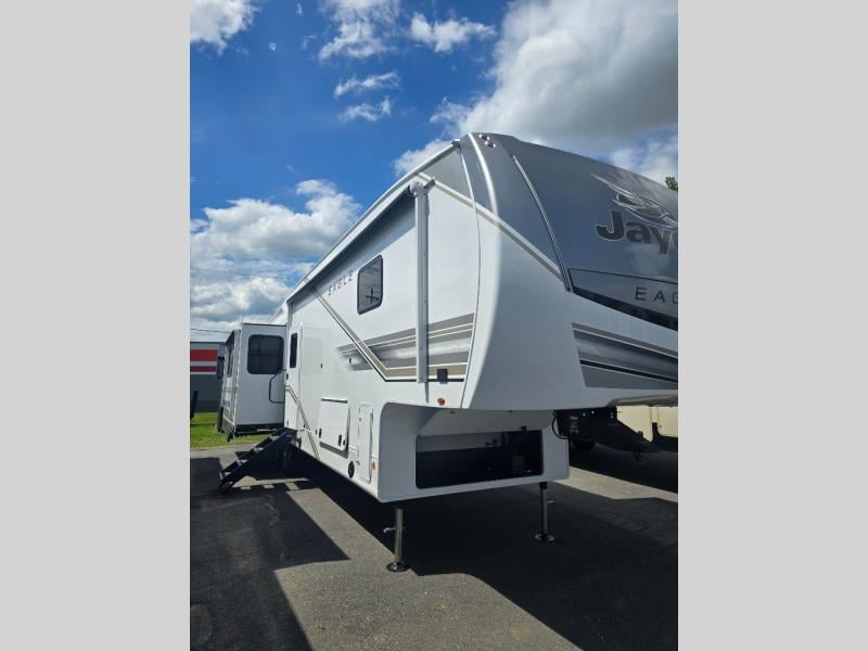 New 2027 Jayco Eagle 335LSTS - photo - 0