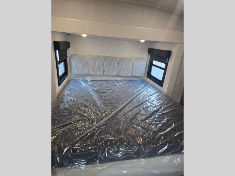 New 2027 Jayco Eagle 335LSTS - photo - 58