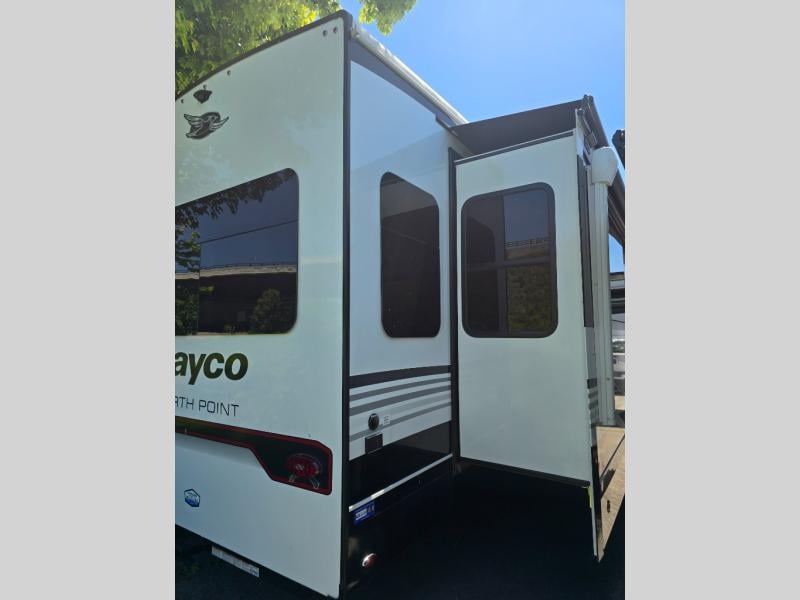 New 2026 Jayco North Point 377RLBH - photo - 10