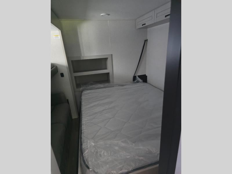 New 2026 Jayco North Point 377RLBH - photo - 28