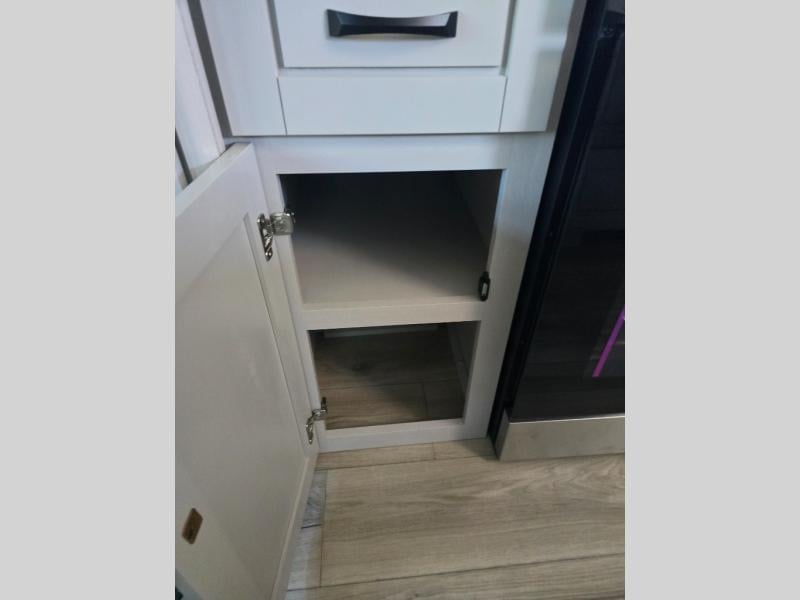 New 2026 Jayco North Point 377RLBH - photo - 41