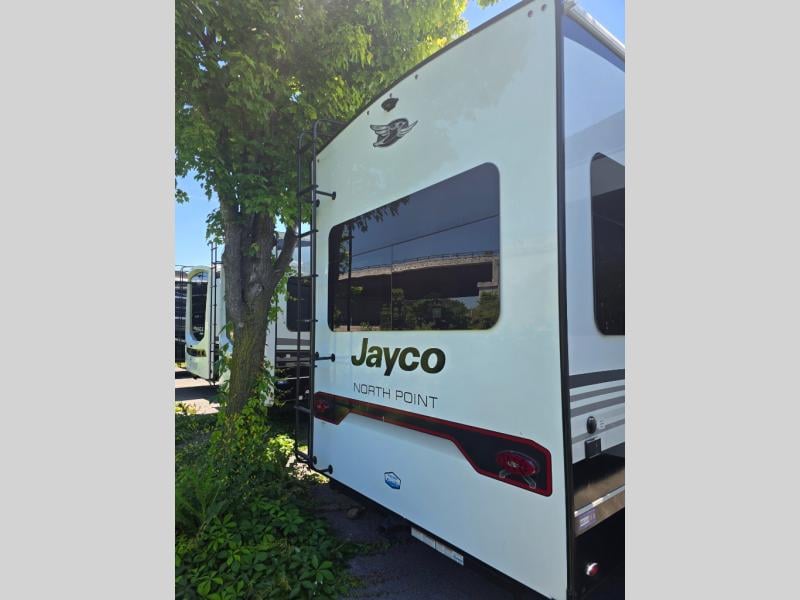 New 2026 Jayco North Point 377RLBH - photo - 11