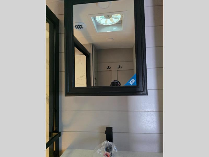 New 2026 Jayco North Point 377RLBH - photo - 74